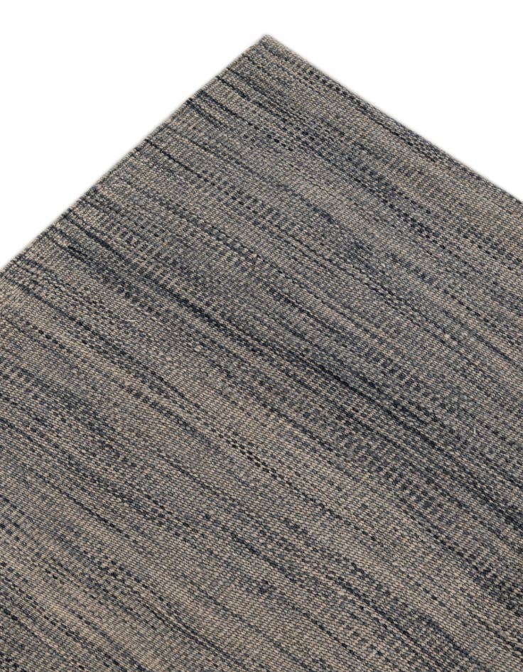 Detail image of 6' 5 x 10' 2  Hand Woven Kilim Modern Wool Rug