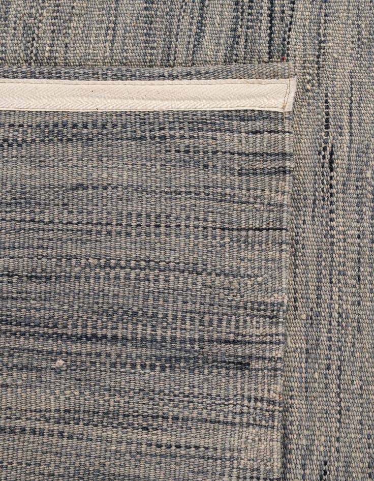 Detail image of 6' 5 x 10' 2  Hand Woven Kilim Modern Wool Rug