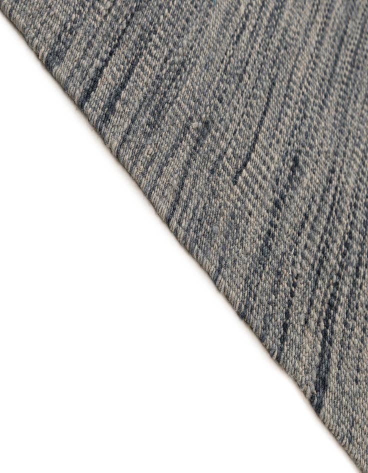 Detail image of 6' 11 x 9' 1  Hand Woven Kilim Modern Wool Rug
