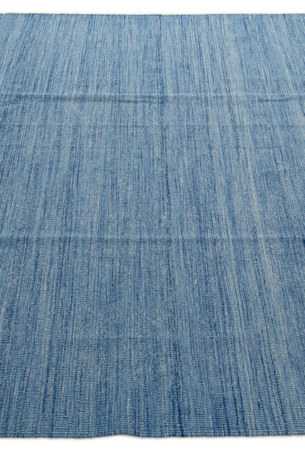 Detail image of 6' 11 x 9' 5 Hand Woven Kilim Modern Wool Rug