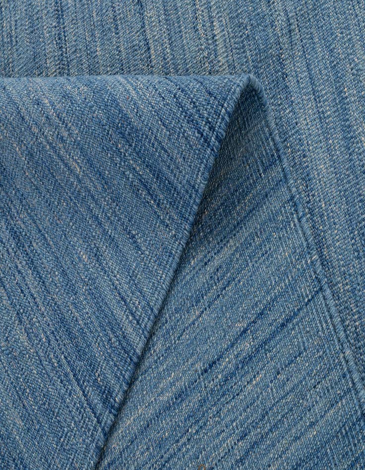 Detail image of 6' 11 x 9' 5  Hand Woven Kilim Modern Wool Rug