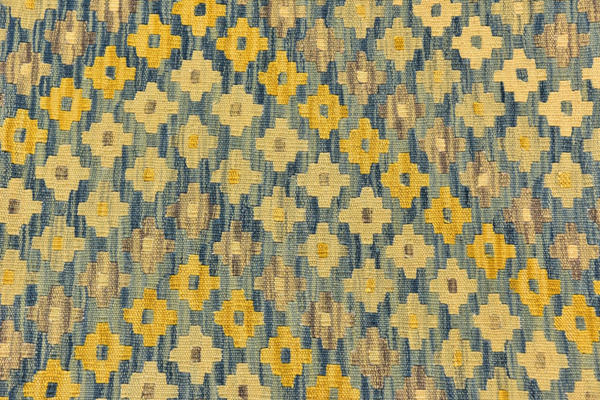 3' 4 x 5' Hand Woven Kilim Modern Wool Rug