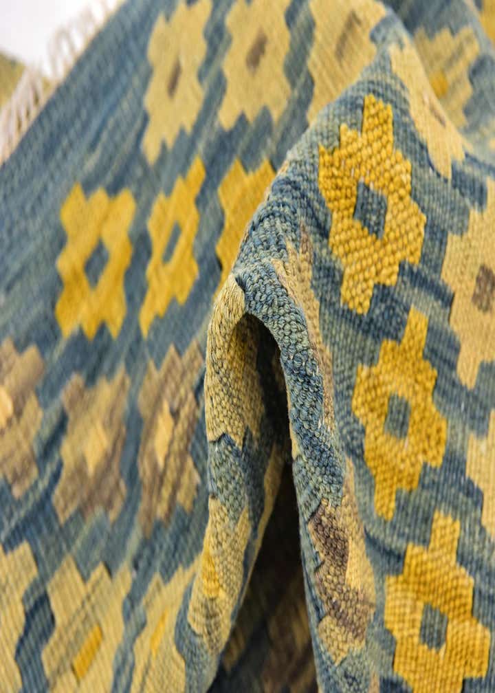 3' 4 x 5' Hand Woven Kilim Modern Wool Rug