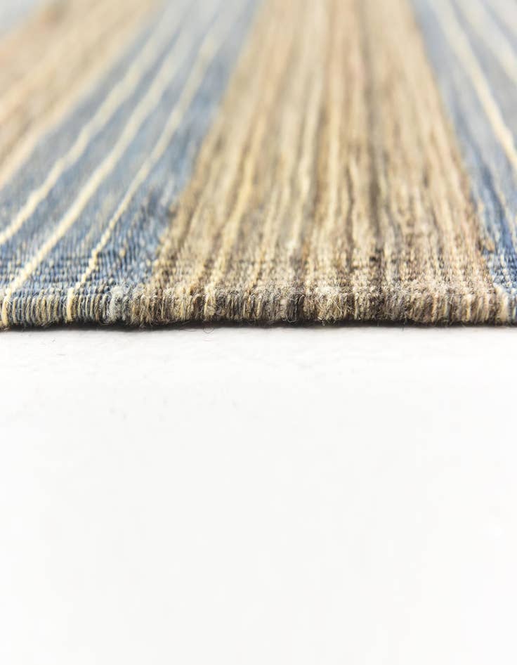 Detail image of 6' x 7' 8  Hand Woven Kilim Modern Wool Rug