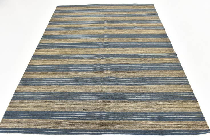 Detail image of 6' x 7' 7 Hand Woven Kilim Modern Wool Rug