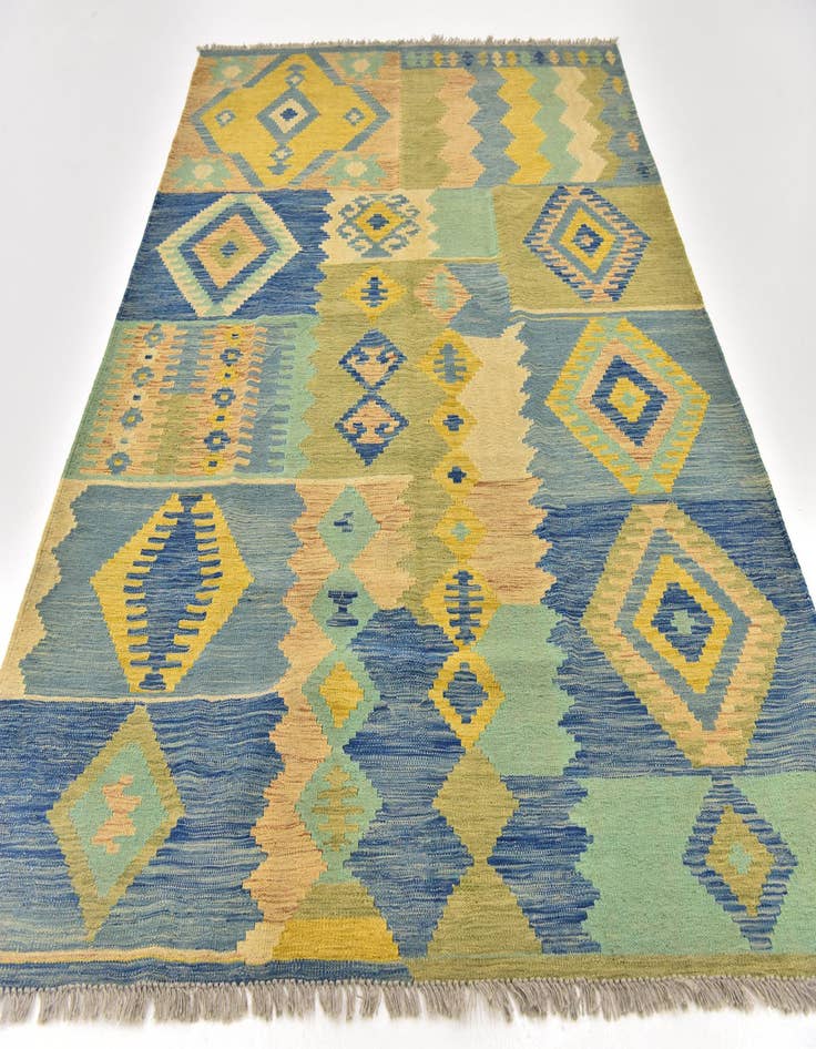 Detail image of 5' 9 x 8'  Hand Woven Kilim Modern Wool Rug