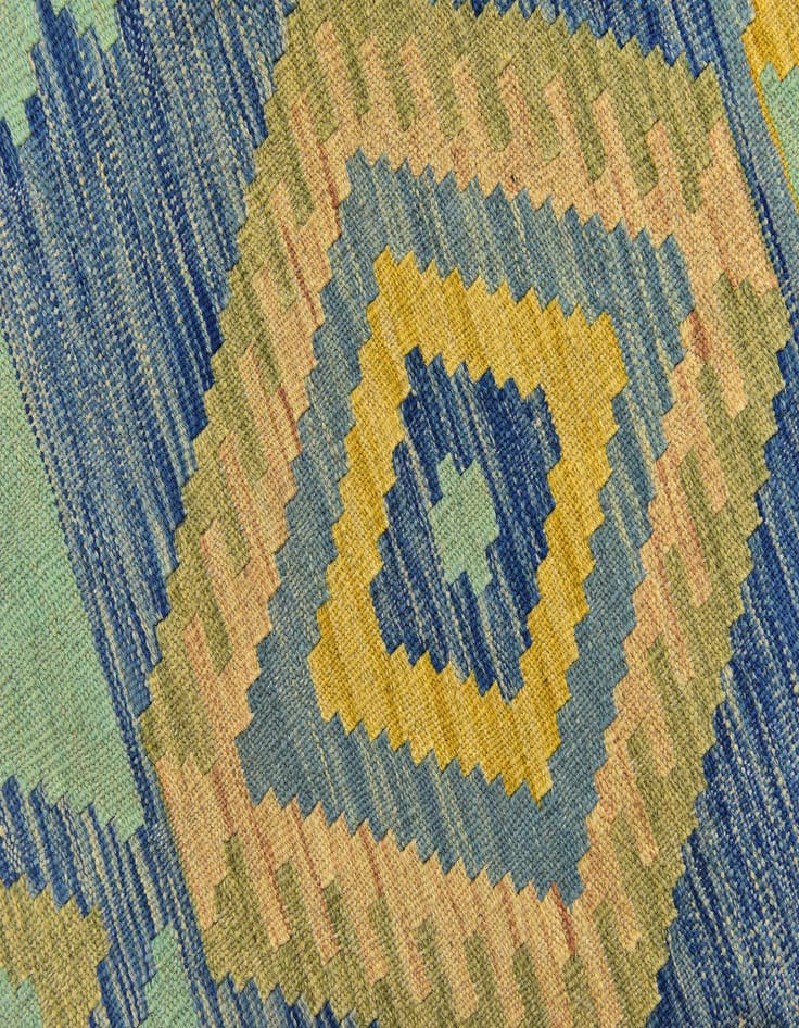 Detail image of 5' 9 x 8'  Hand Woven Kilim Modern Wool Rug