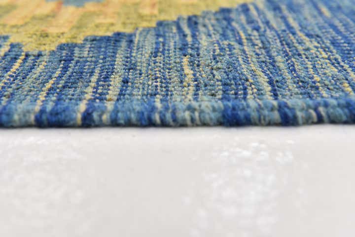5' 9 x 8' Hand Woven Kilim Modern Wool Rug