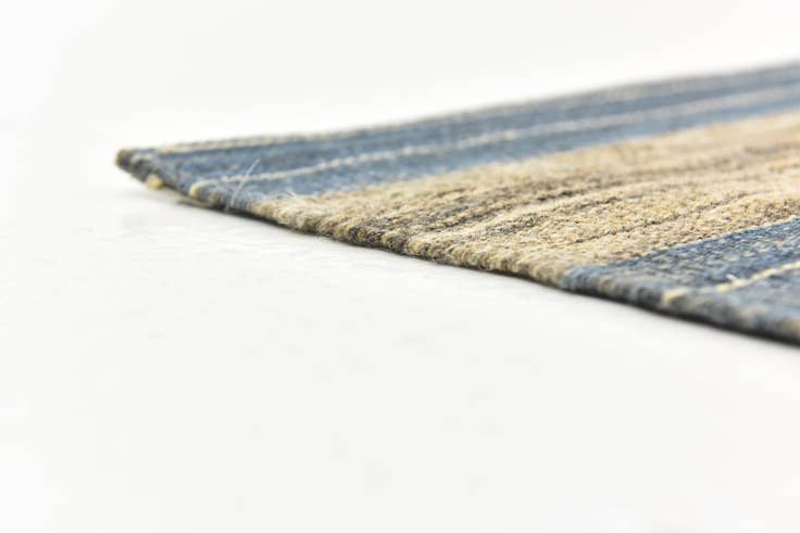Detail image of 5' 10 x 7' 4 Hand Woven Kilim Modern Wool Rug
