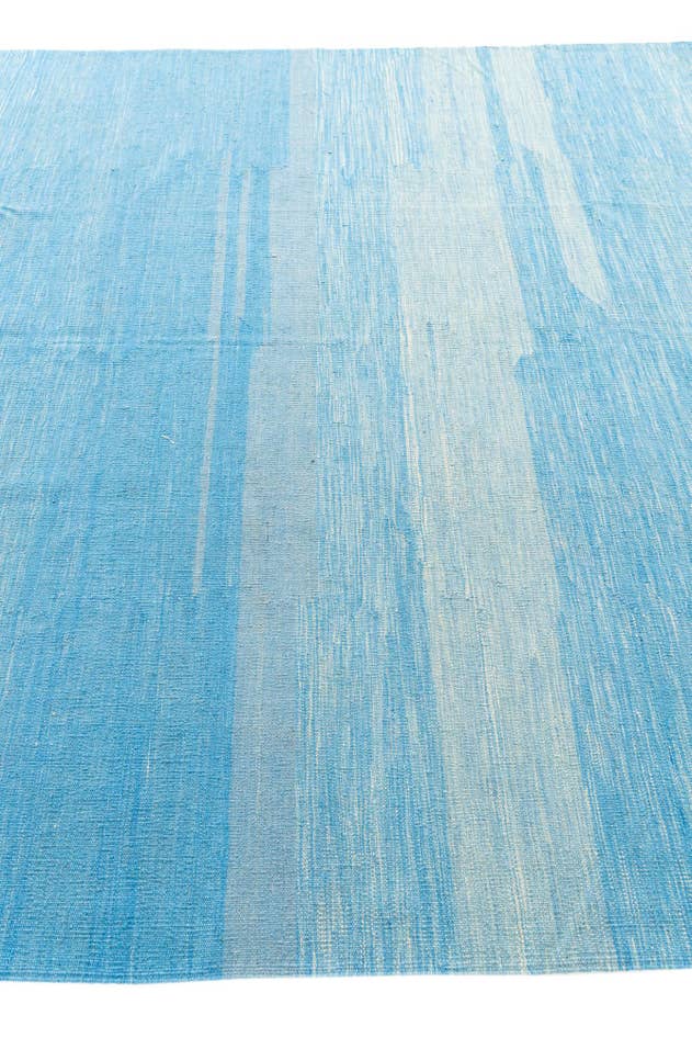 Detail image of 205cm x 300cm Hand Woven Kilim Modern Wool Rug