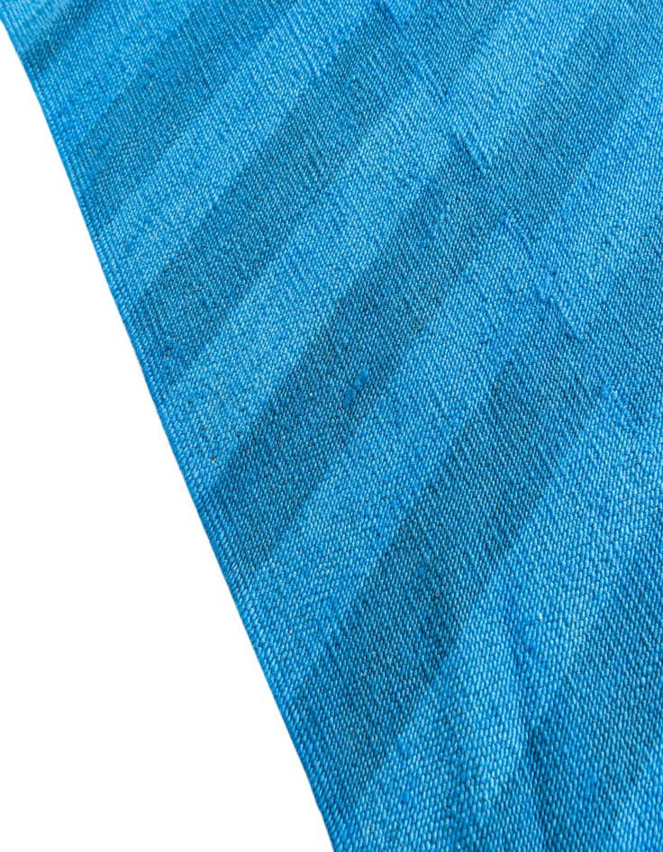 Detail image of 5' 7 x 7' 5  Hand Woven Kilim Modern Wool Rug