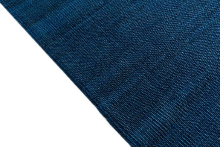 Detail image of 7' x 9' 4 Hand Woven Kilim Modern Wool Rug