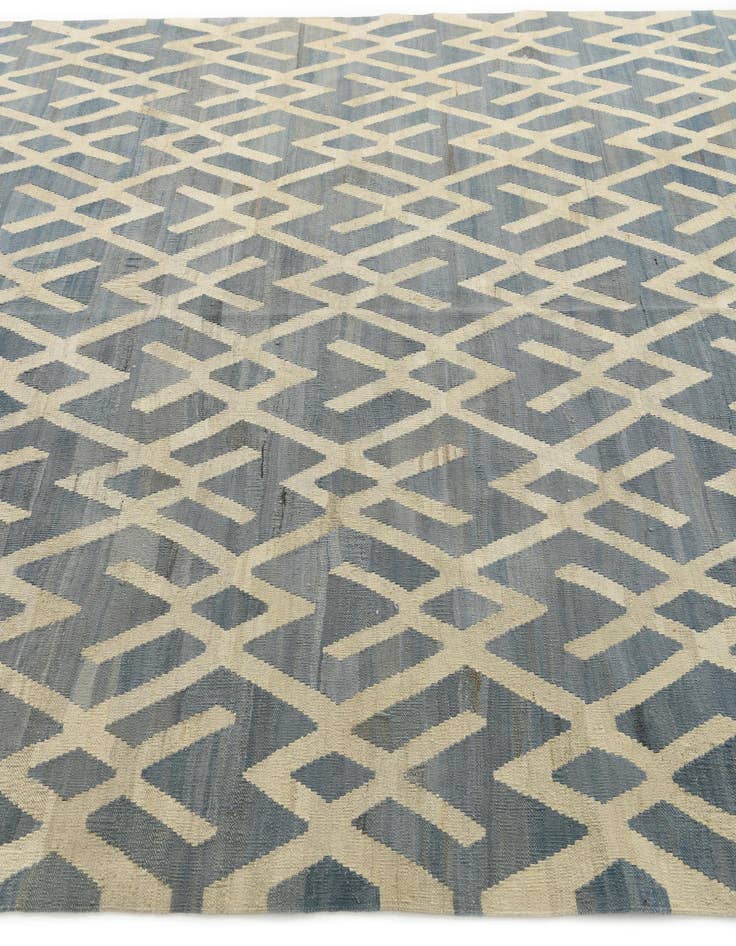 Detail image of 7' 2 x 9' 5  Hand Woven Kilim Modern Wool Rug