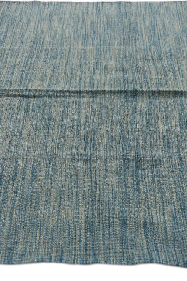 Detail image of 4' 10 x 6' 7 Hand Woven Kilim Modern Wool Rug
