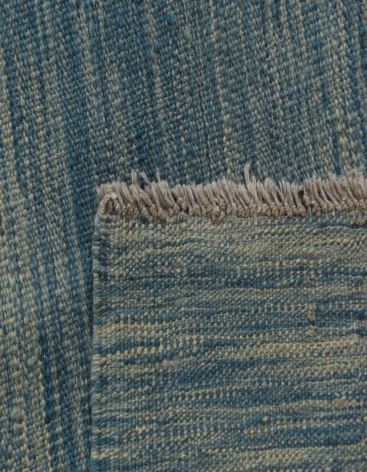 Detail image of 6' 7 x 9' 10  Hand Woven Kilim Modern Wool Rug