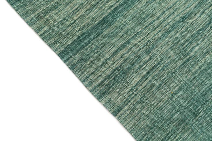 Detail image of 4' 7 x 6' 7 Hand Woven Kilim Modern Wool Rug