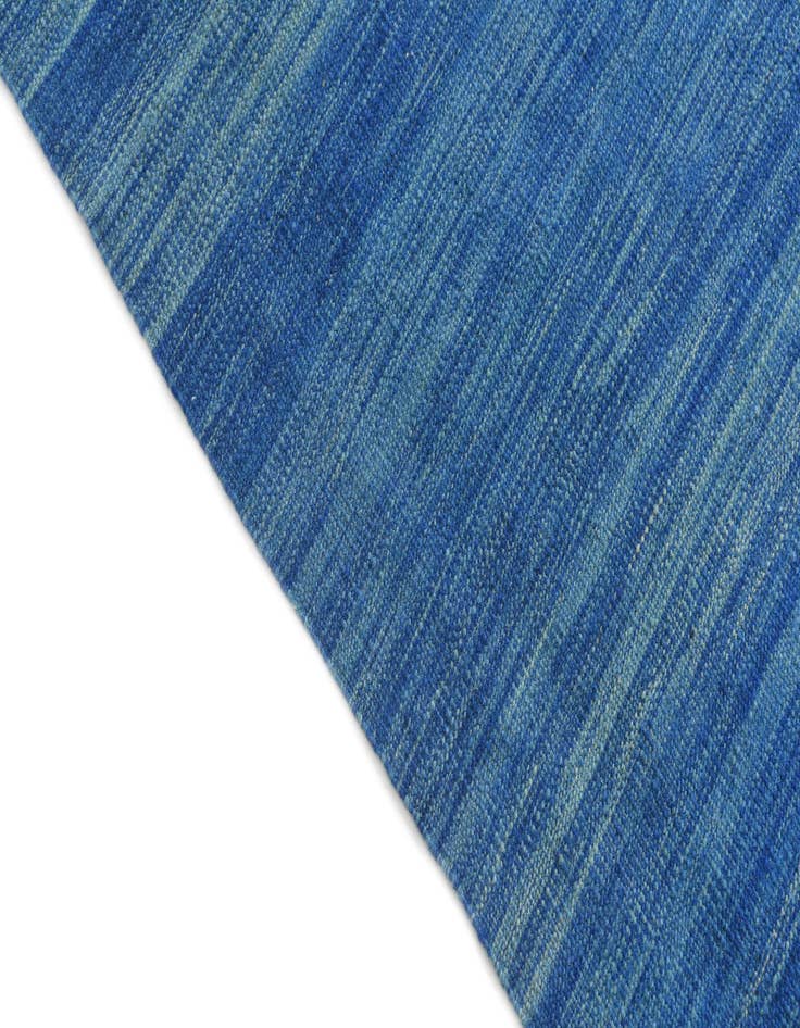 Detail image of 5' 9 x 8'  Hand Woven Kilim Modern Wool Rug