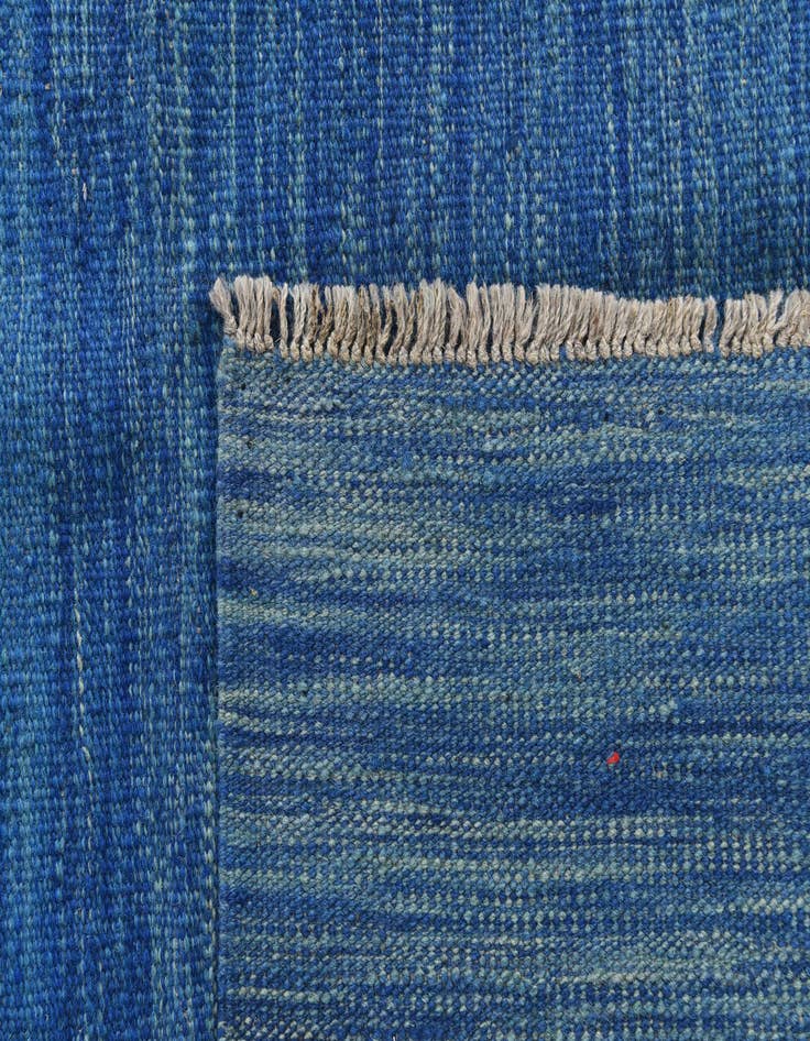 Detail image of 5' 9 x 8'  Hand Woven Kilim Modern Wool Rug