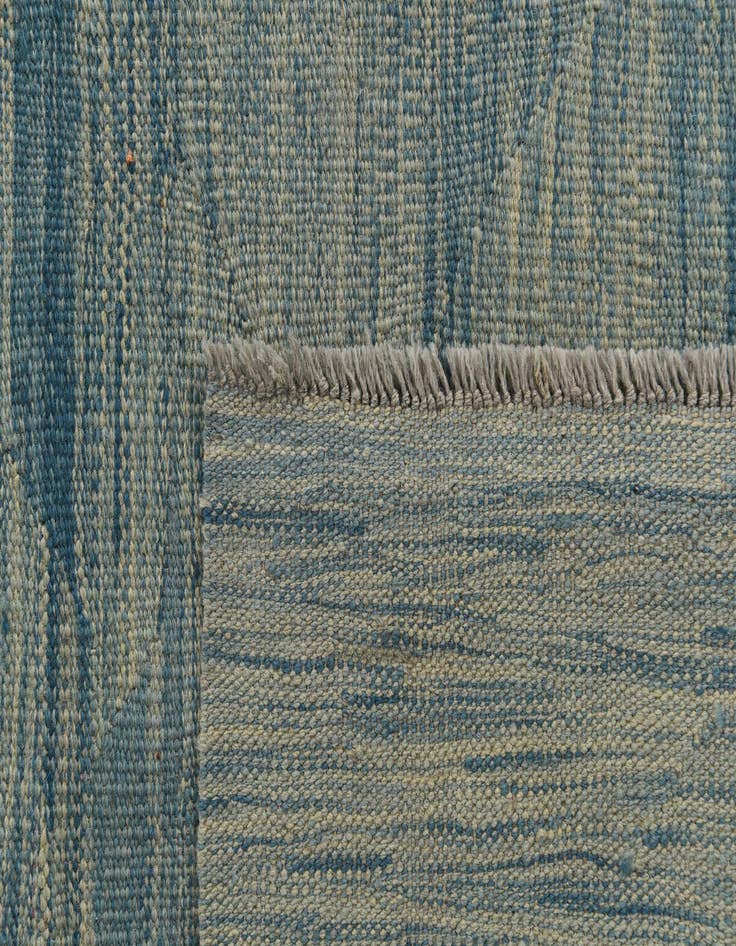 Detail image of 5' 6 x 8'  Hand Woven Kilim Modern Wool Rug