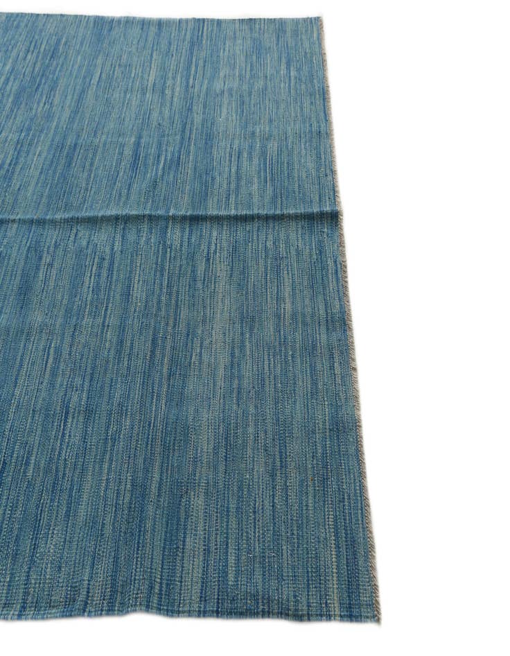 Detail image of 5' 6 x 8'  Hand Woven Kilim Modern Wool Rug