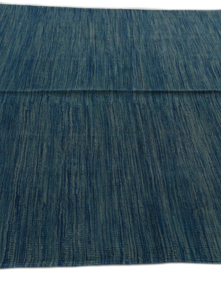 Detail image of 5' 6 x 8'  Hand Woven Kilim Modern Wool Rug