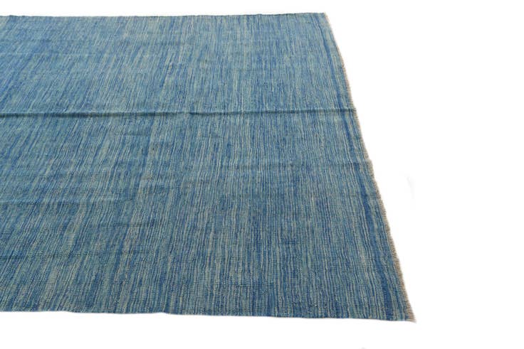 Detail image of 5' 7 x 8' Hand Woven Kilim Modern Wool Rug