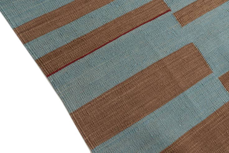 Detail image of 4' 3 x 6' Hand Woven Kilim Modern Wool Rug