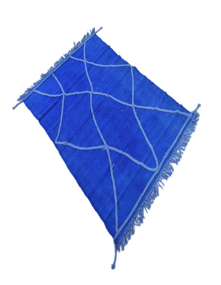 Detail image of 3' 4 x 5'  Hand Woven Kilim Modern Wool Rug