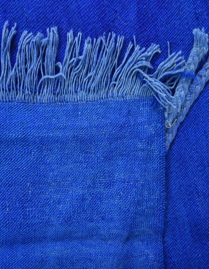 Detail image of 3' 4 x 5'  Hand Woven Kilim Modern Wool Rug