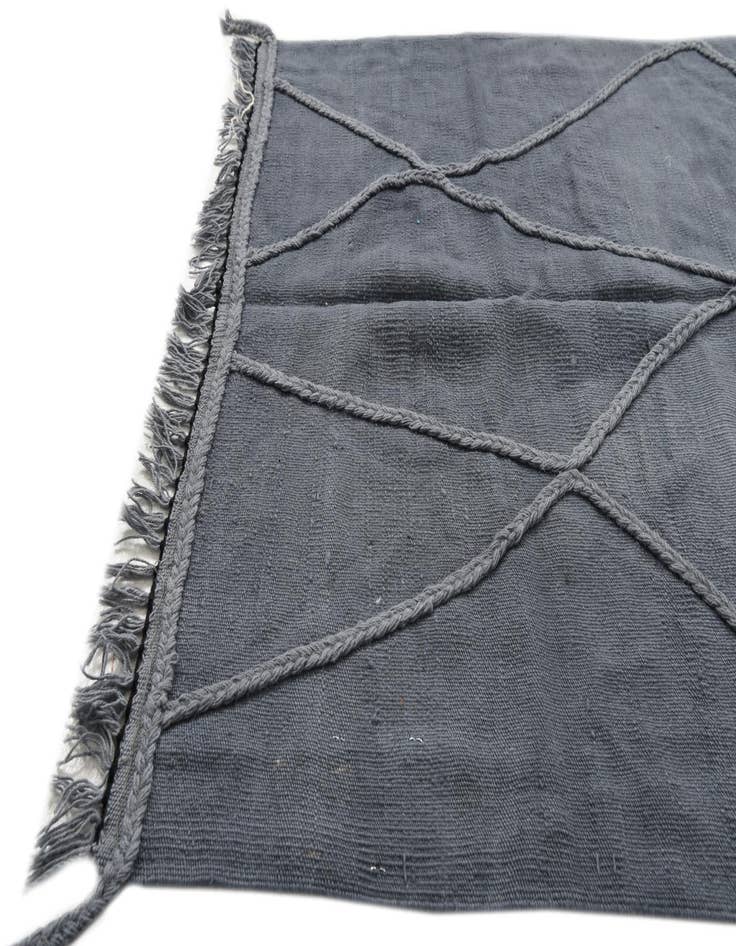 Detail image of 3' 4 x 5' Hand Woven Kilim Modern Wool Rug