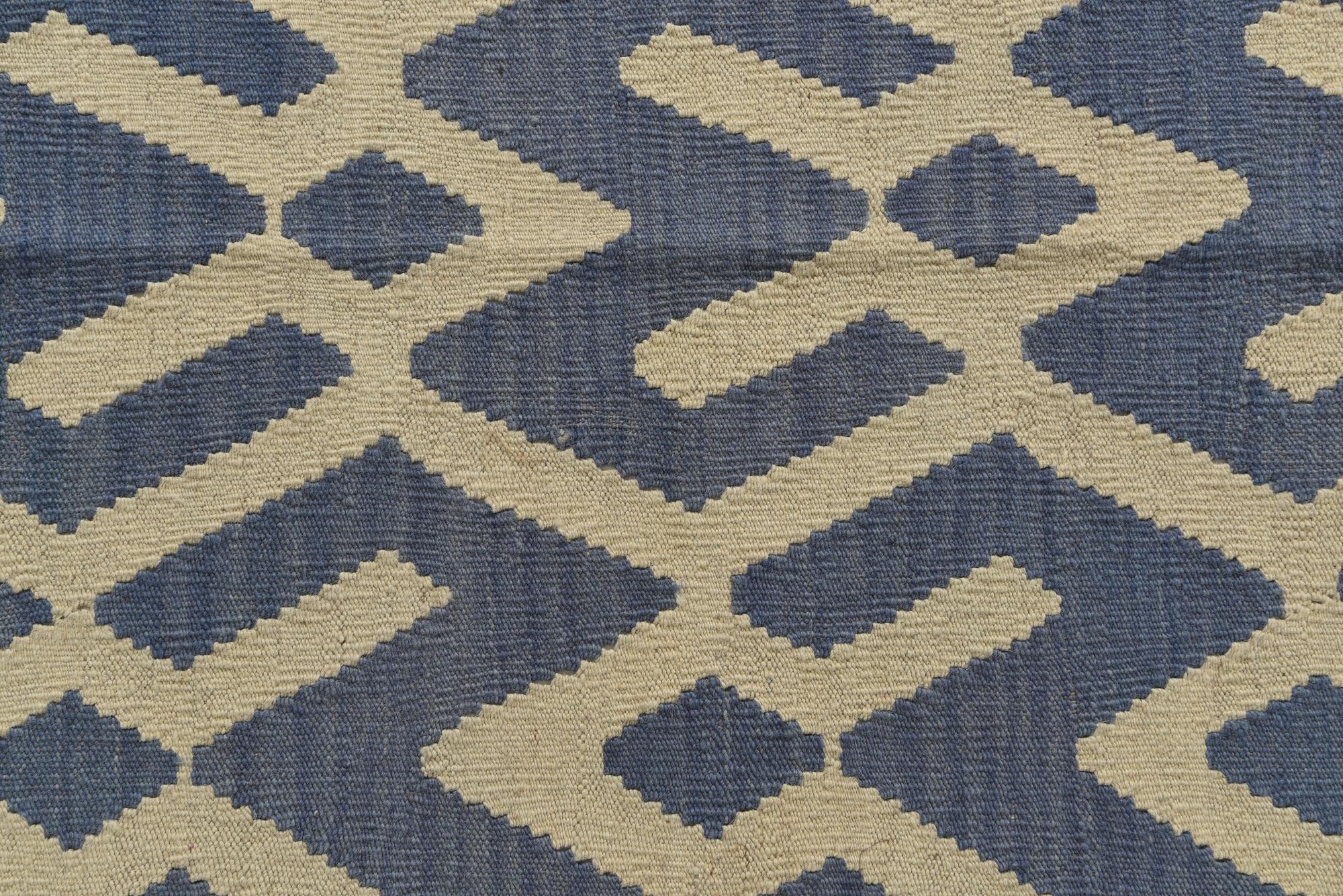 4' 9 x 5' 6 Hand Woven Kilim Modern Wool Rug