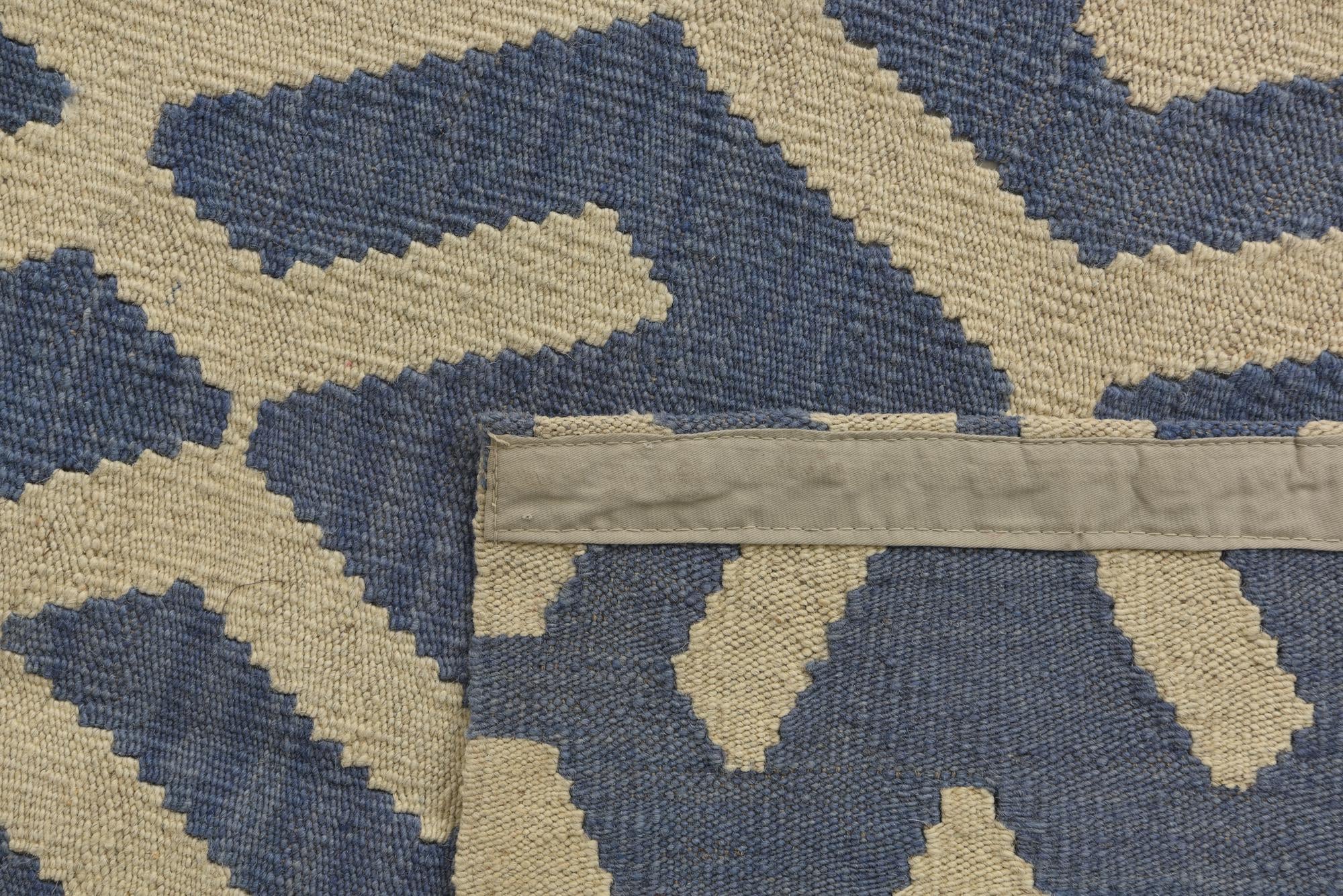 4' 9 x 5' 6 Hand Woven Kilim Modern Wool Rug