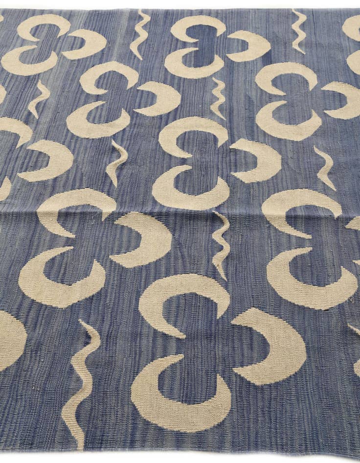 Detail image of 5' 10 x 7' 7  Hand Woven Kilim Modern Wool Rug