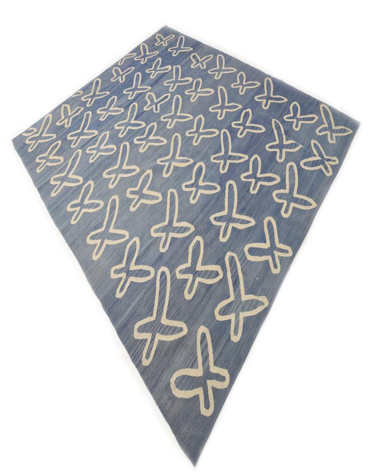 Detail image of 8' 2 x 9' 6  Hand Woven Kilim Modern Wool Rug