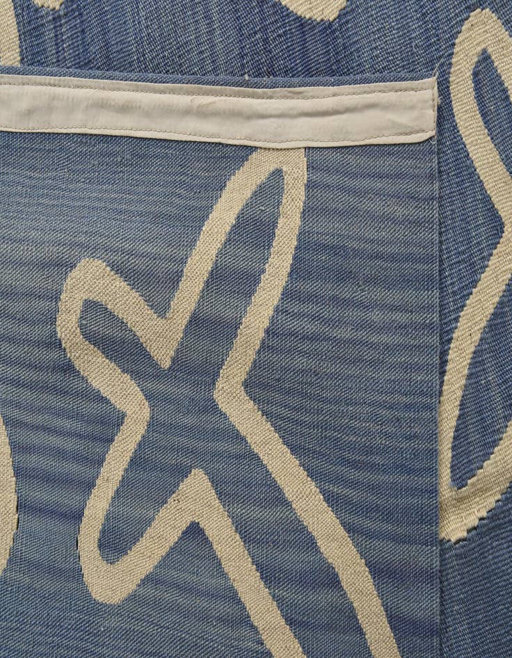 Detail image of 8' 2 x 9' 6  Hand Woven Kilim Modern Wool Rug