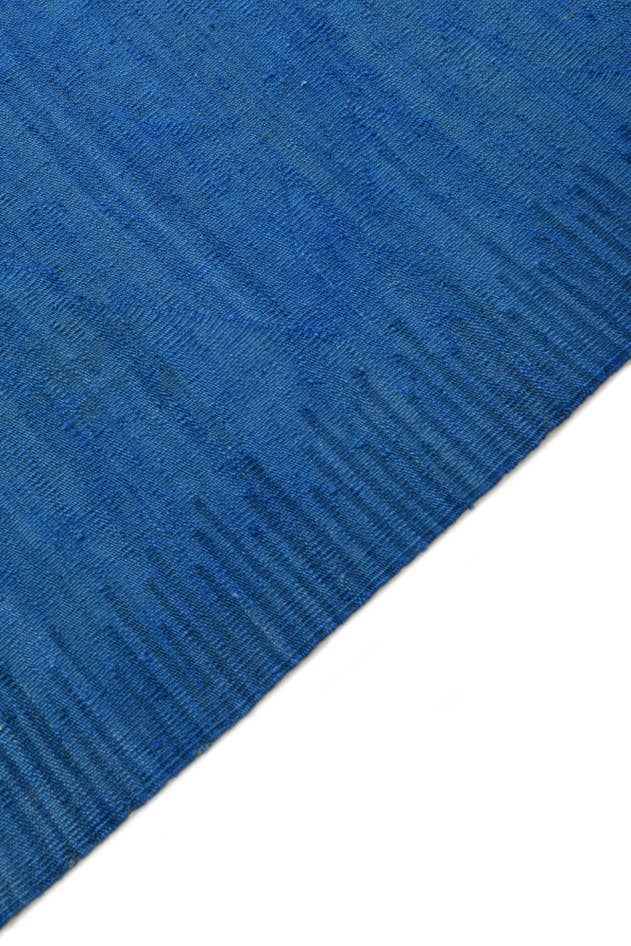 Detail image of 6' 9 x 9' 9 Hand Woven Kilim Modern Wool Rug