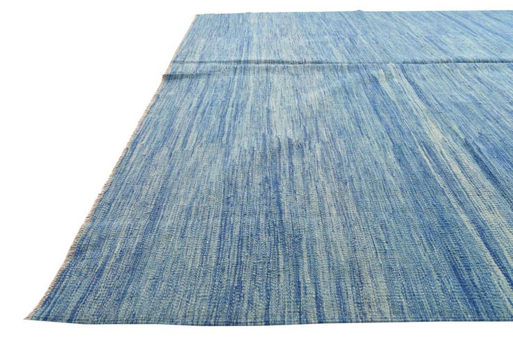 Detail image of 6' 6 x 10' Hand Woven Kilim Modern Wool Rug