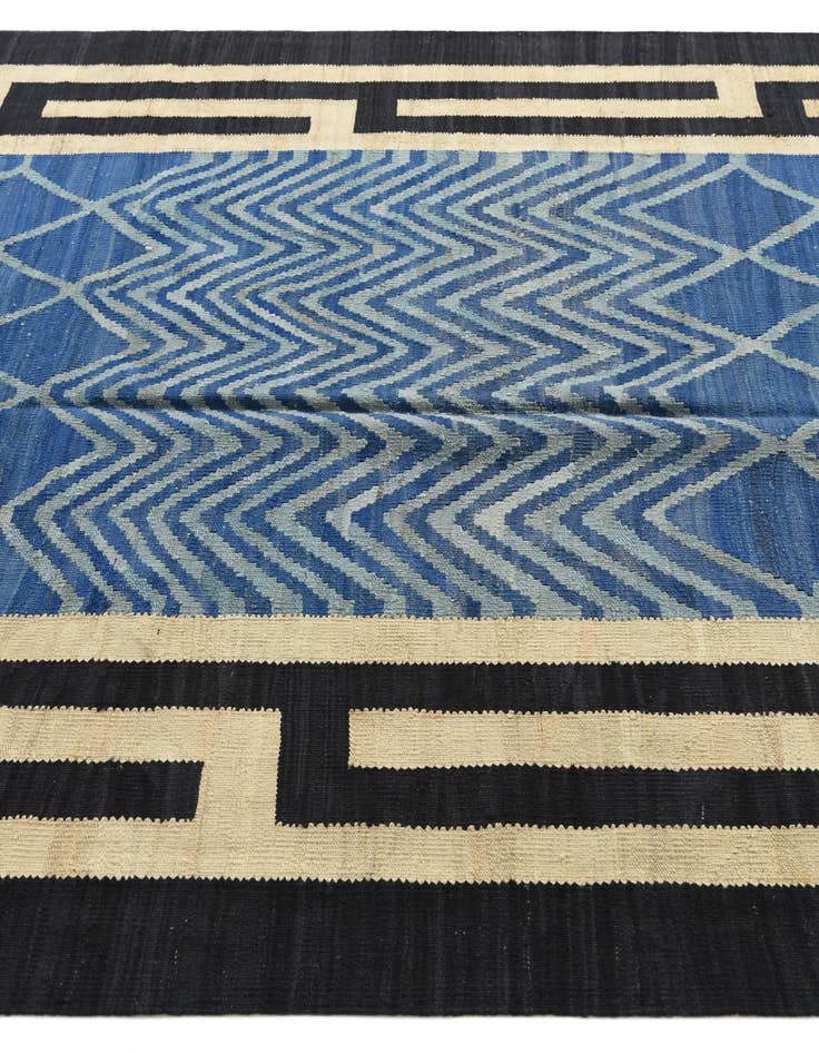Detail image of 6' 6 x 9' 10  Hand Woven Kilim Modern Wool Rug