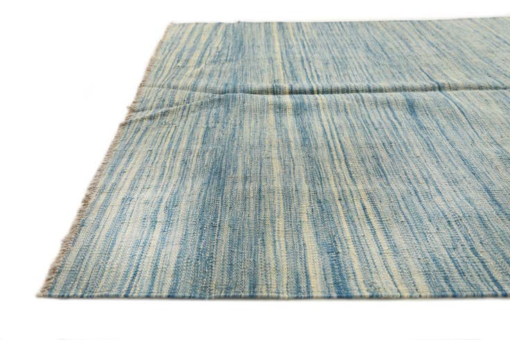 Detail image of 4' x 6' 4 Hand Woven Kilim Modern Wool Rug