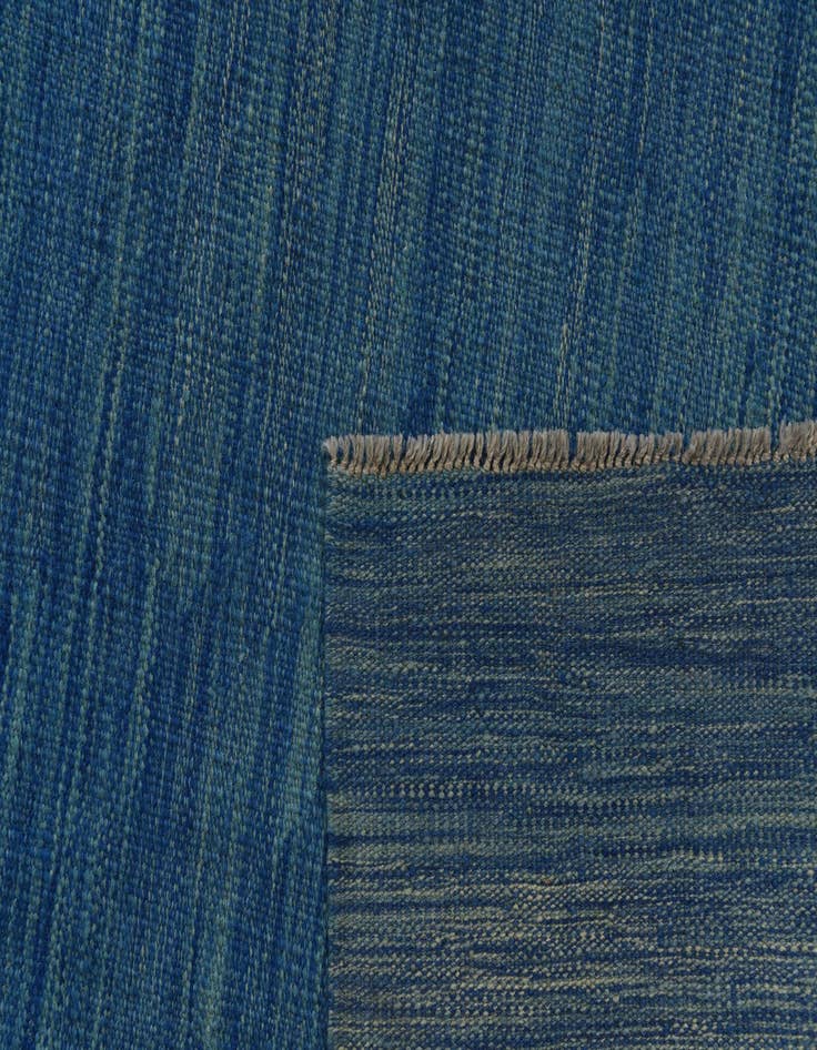 Detail image of 6' 6 x 10'  Hand Woven Kilim Modern Wool Rug