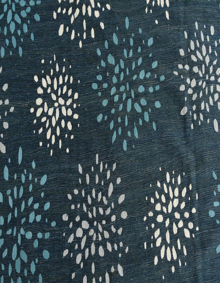 Detail image of 9' 1 x 11' 2  Hand Woven Kilim Modern Rug