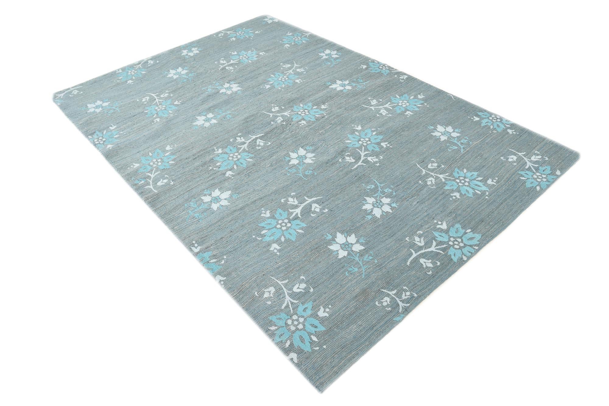 5' 5 x 7' 11 Hand Woven Kilim Modern Rug