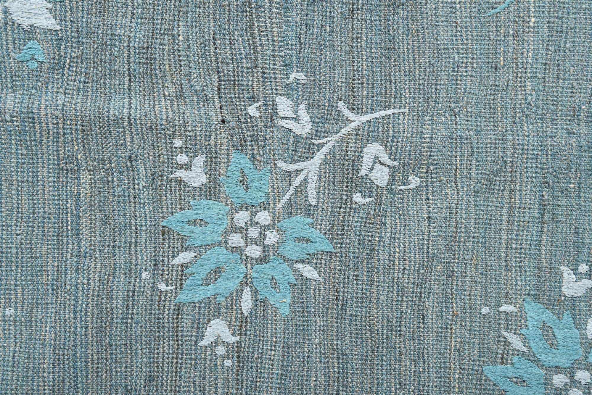 5' 5 x 7' 11 Hand Woven Kilim Modern Rug