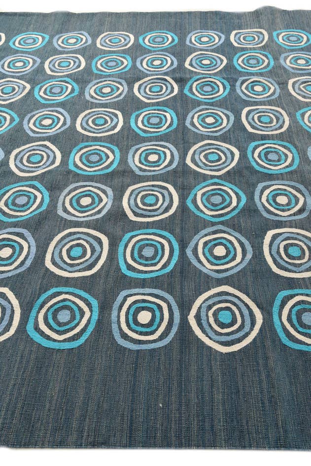Detail image of 8' x 10' Hand Woven Kilim Modern Rug