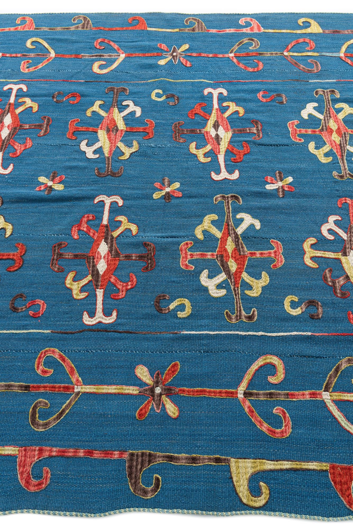5' 9 x 7' 1 Hand Woven Kilim Suzani Wool Rug