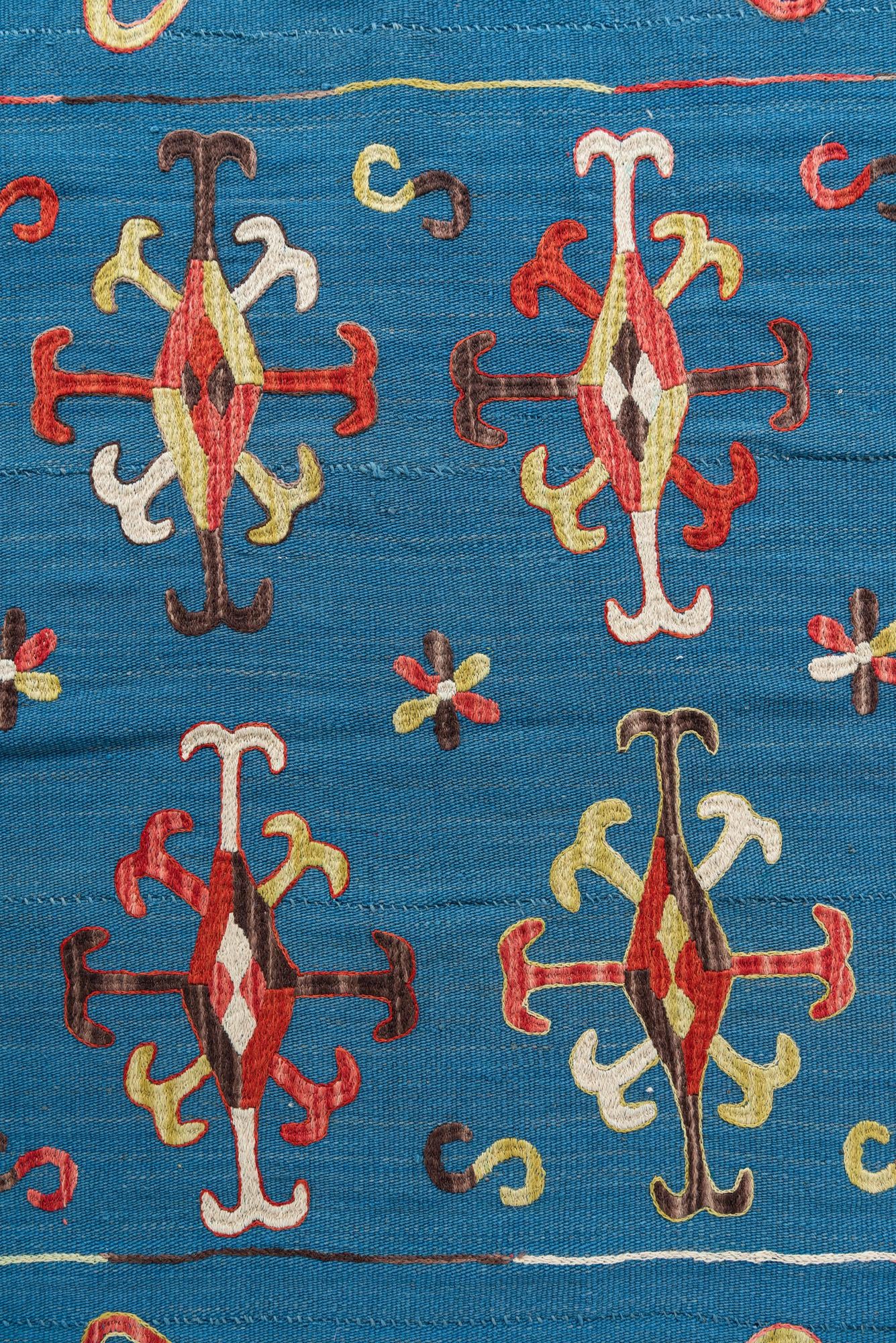 5' 9 x 7' 1 Hand Woven Kilim Suzani Wool Rug