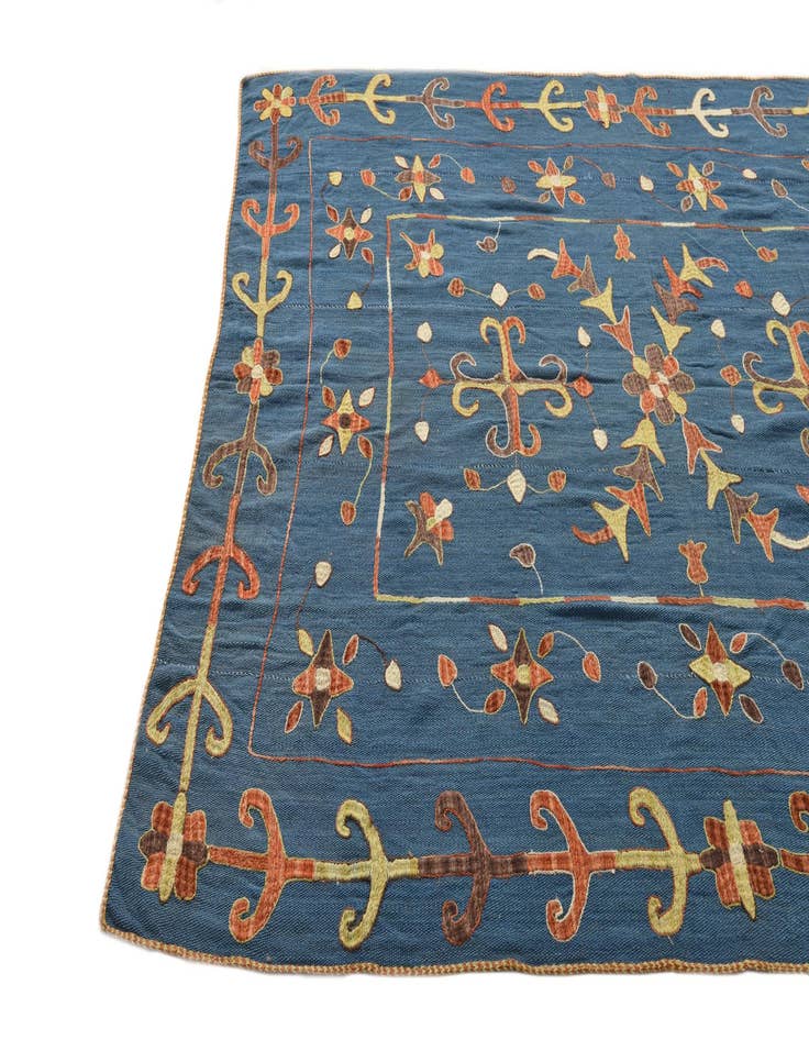 Detail image of 5' 10 x 7' 7 Hand Woven Kilim Suzani Wool Rug