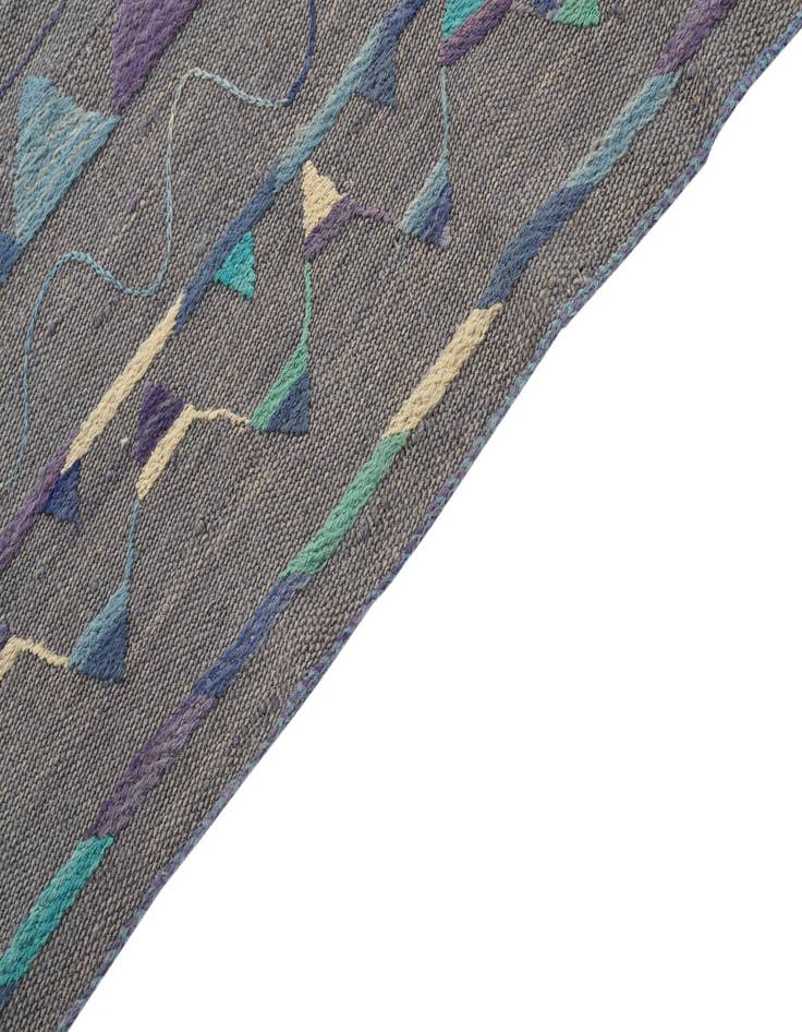 Detail image of 6' 5 x 8' 8  Hand Woven Kilim Suzani Wool Rug