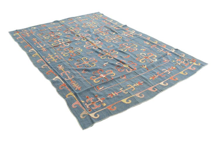 Detail image of 205cm x 275cm Hand Woven Kilim Suzani Wool Rug