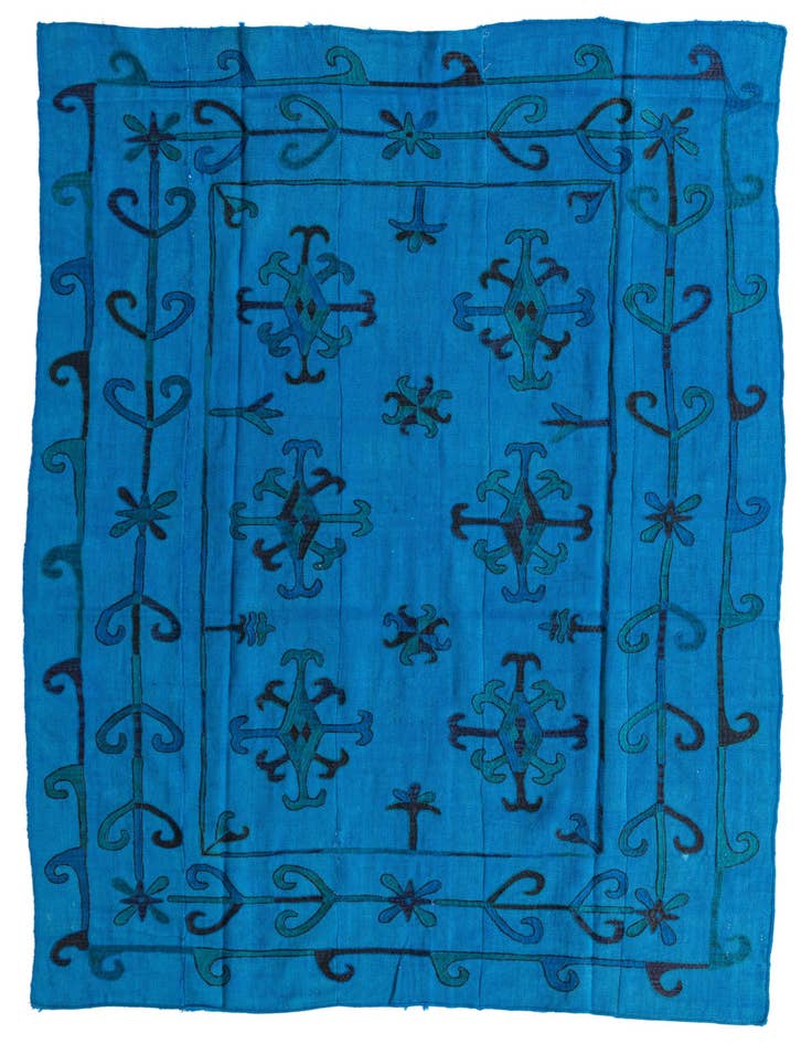 Detail image of 5' 6 x 7' 7 Hand Woven Kilim Suzani Wool Rug